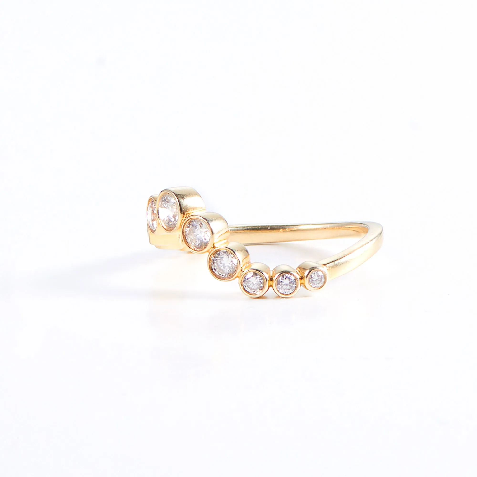 Ersa 14K Gold Ring w. Diamonds