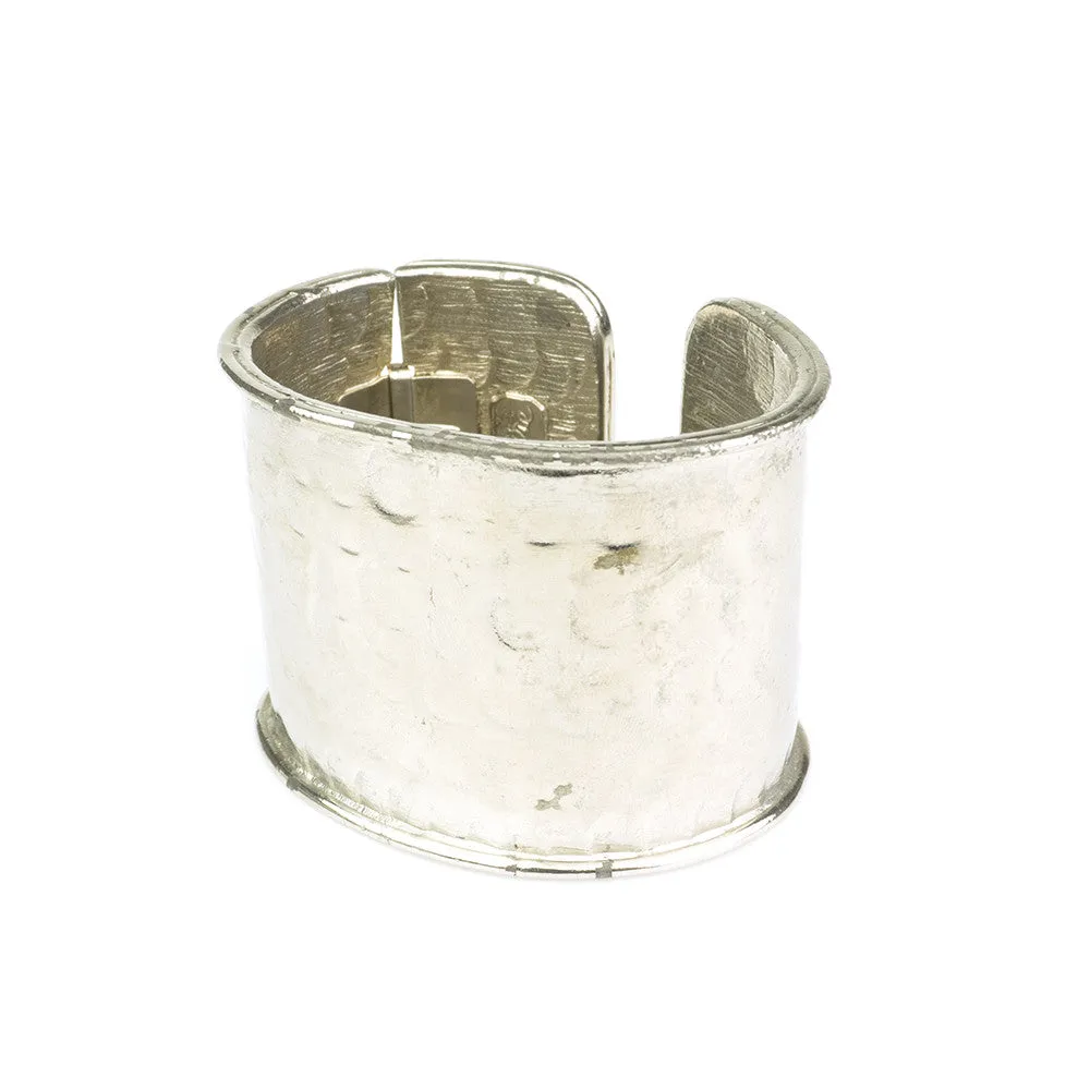 TRIGERE 70s Silver Hammered Cuff